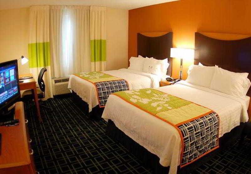 Fairfield Inn & Suites By Marriott Mobile Daphne/Eastern Shore Spanish Fort Rom bilde